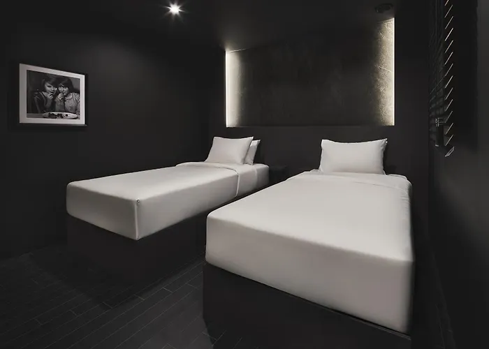 Guwol Jongno Ikseon Hotel 3*