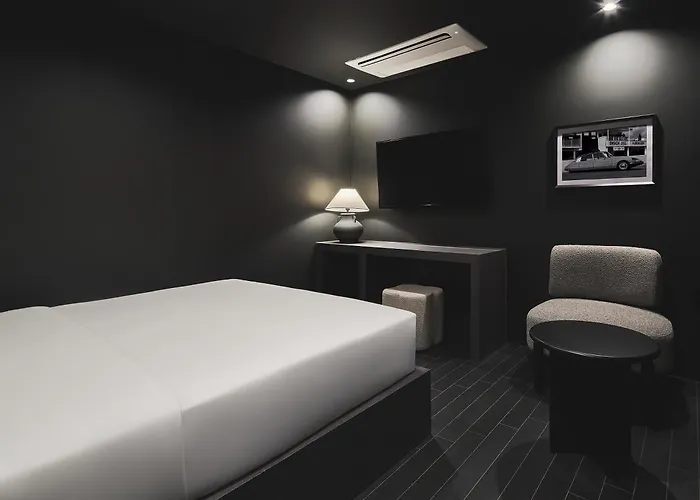 Hotel Guwol Jongno Ikseon Seúl